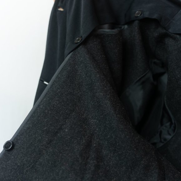 Utex Design Full-Length Trenchcoat with detachable wool liner - Picture 10 of 14